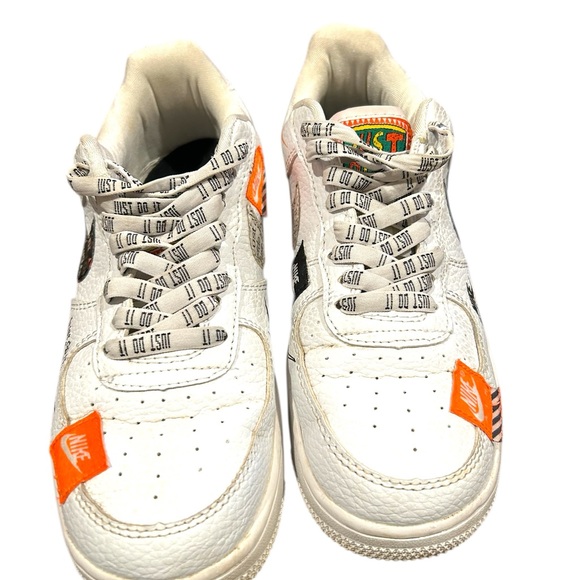 Nike Air Force 1 ’07 Just Do It AF1 White Black Orange Men’s 6.5 - Picture 2 of 12